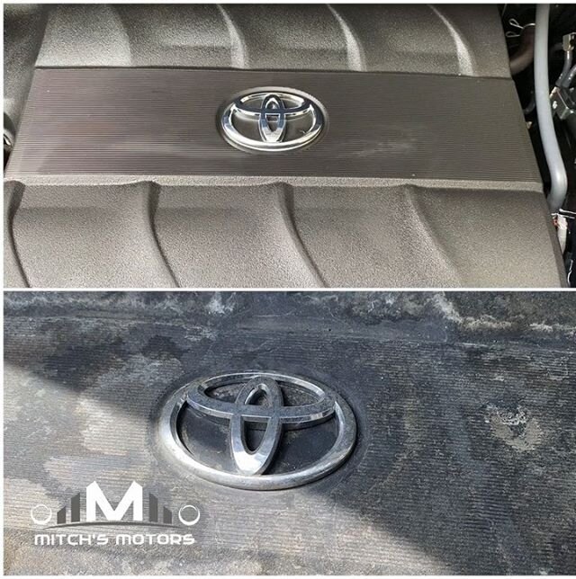 The Sienna&rsquo;s engine bay before and after detailing.
