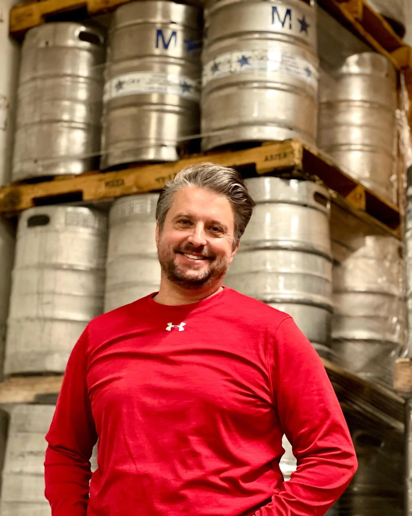 MEET THE FAM: 
Name: Jeff Griffith 
Title: Sole Brewer 
Experience: Brewing for 27 years 
Time with Twisted: 10 months 💛
Favorite Beer on Tap: Sour Grapes 🍇 
Favorite thing to do outside of Twisted: Golf
Superlative: Best Eyes 👀 
HAPPY BELATED BIR