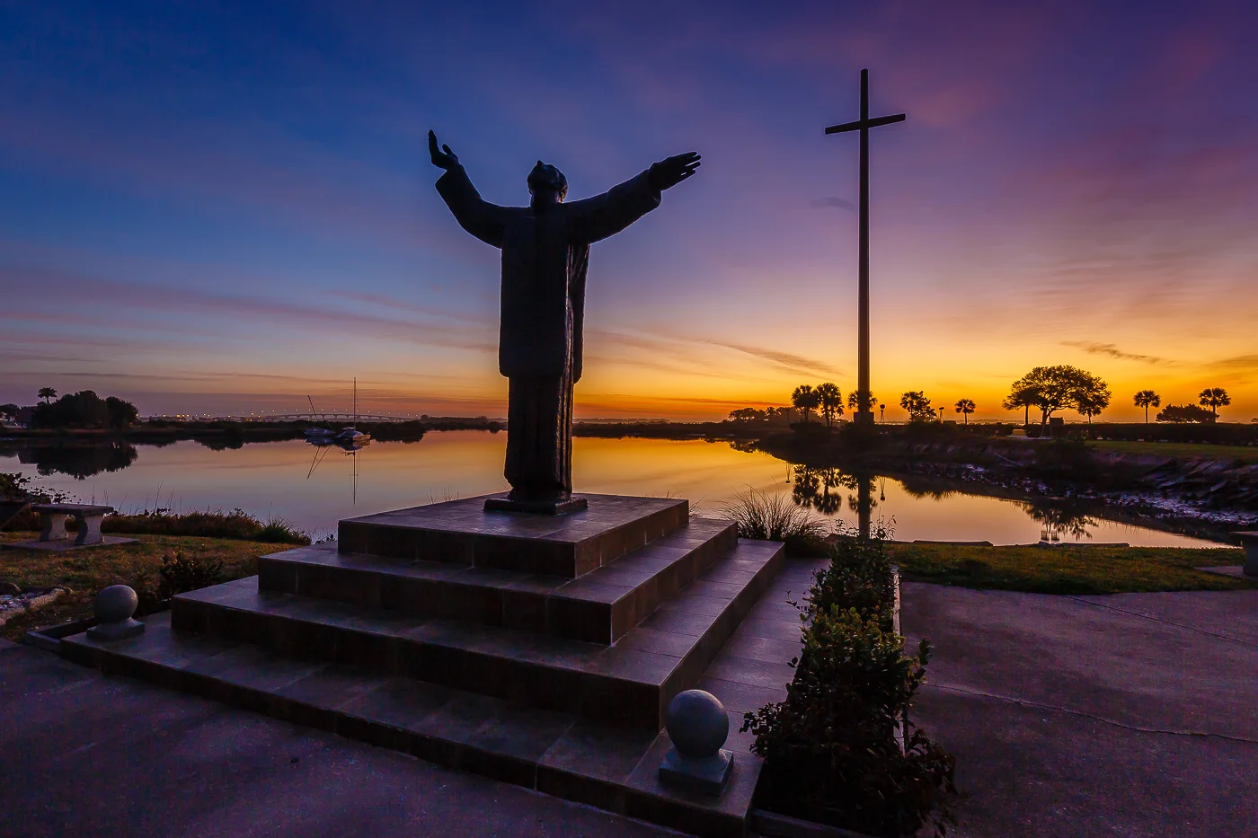 Father Lopez and the Great Cross