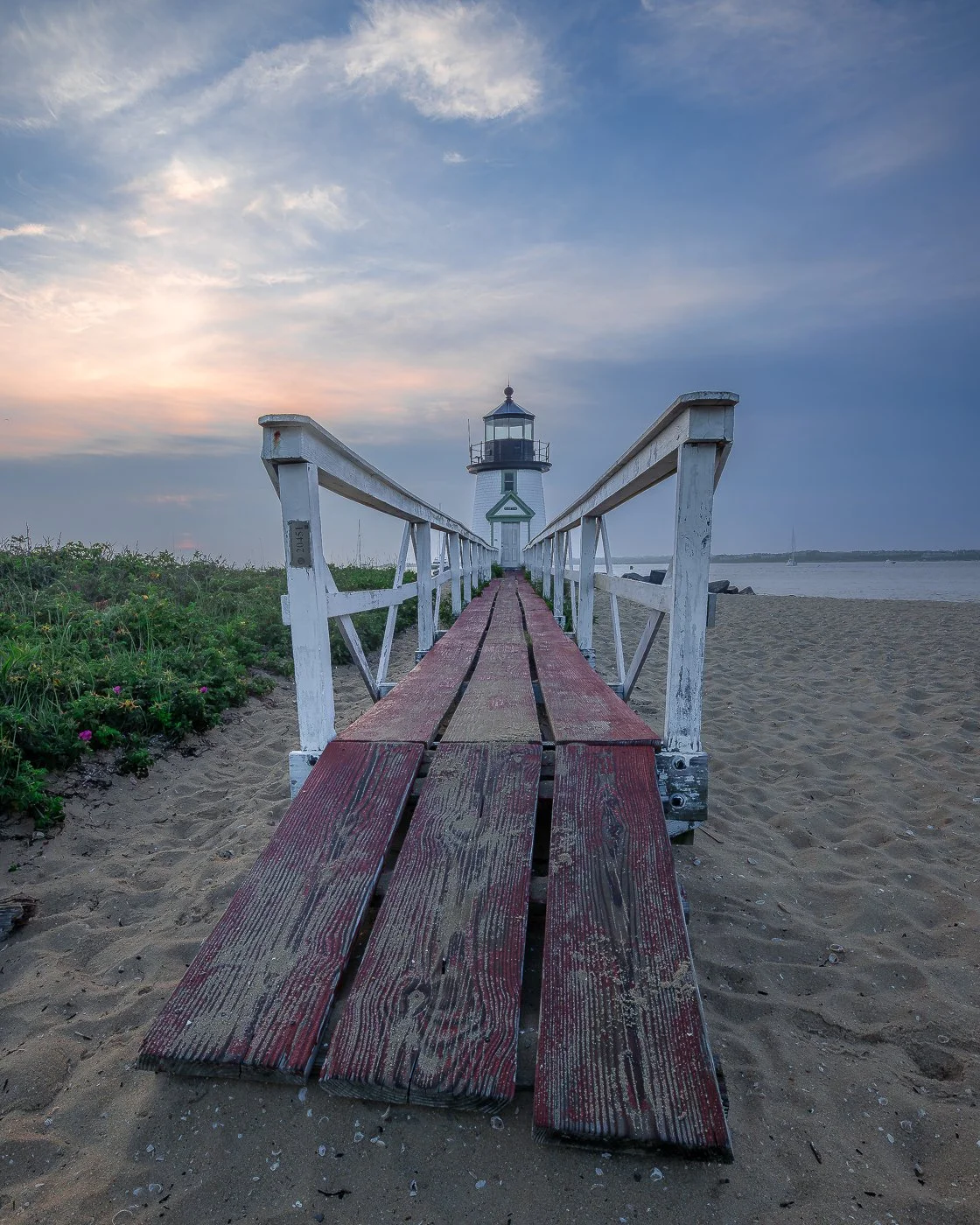 Brant Point Lighthouse Walkway