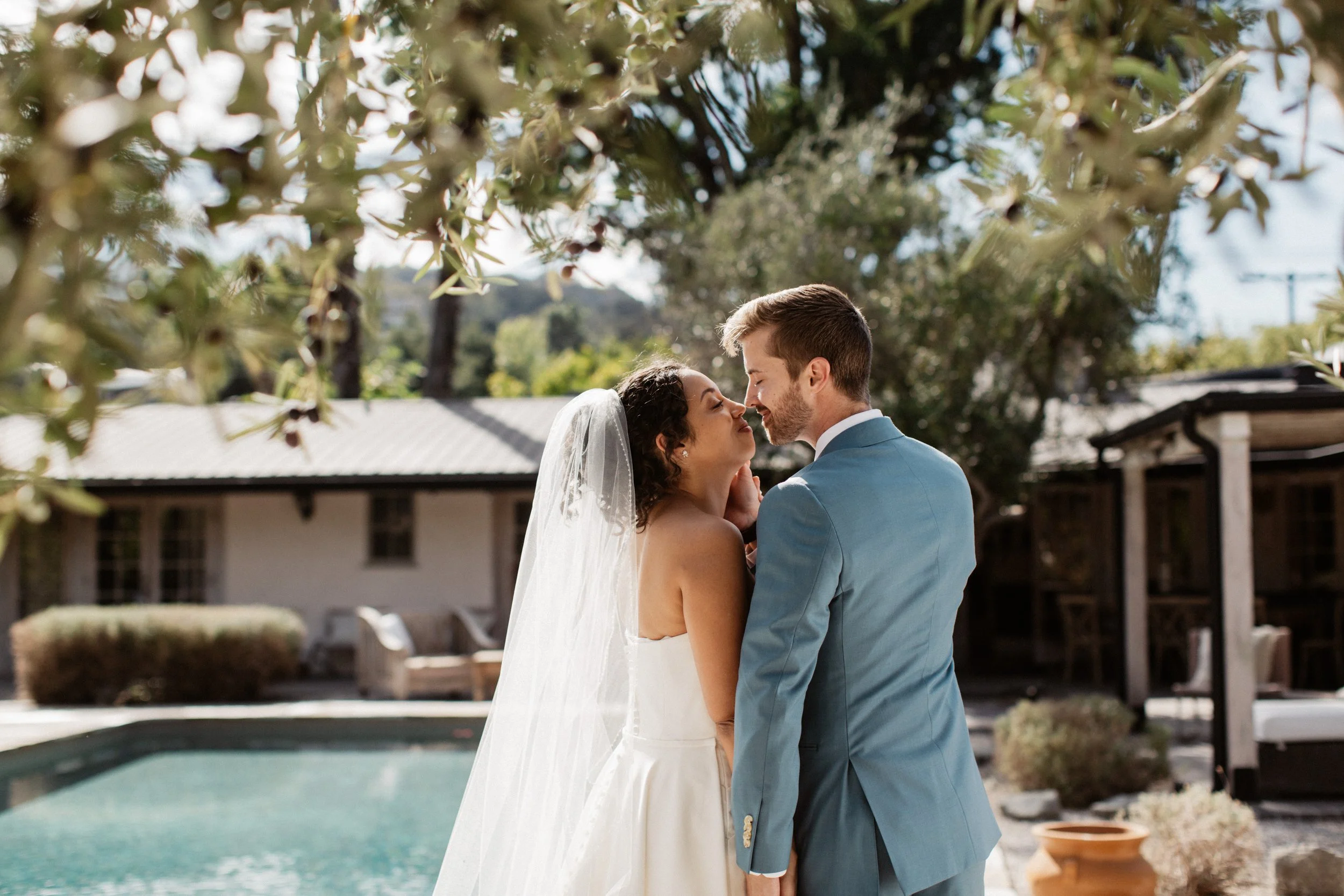 B&GSNEAKPEEKS-10.jpg