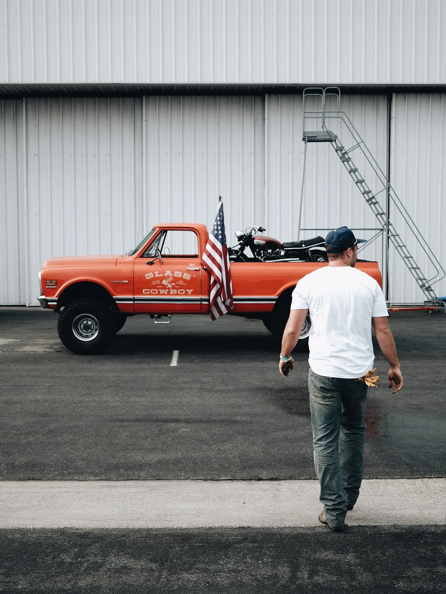 ✌🏽 That&rsquo;s a wrap on Car Week &lsquo;25

@glasscowboyy 
@rennfilms
@424inc
@clayton.sign.painting 
@motorluxofficial 
@montereycarweek