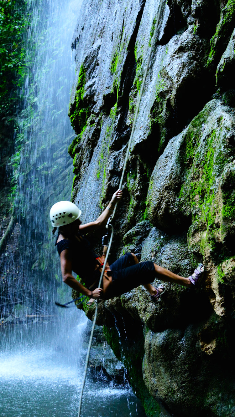 WaterfallRappel2.jpg