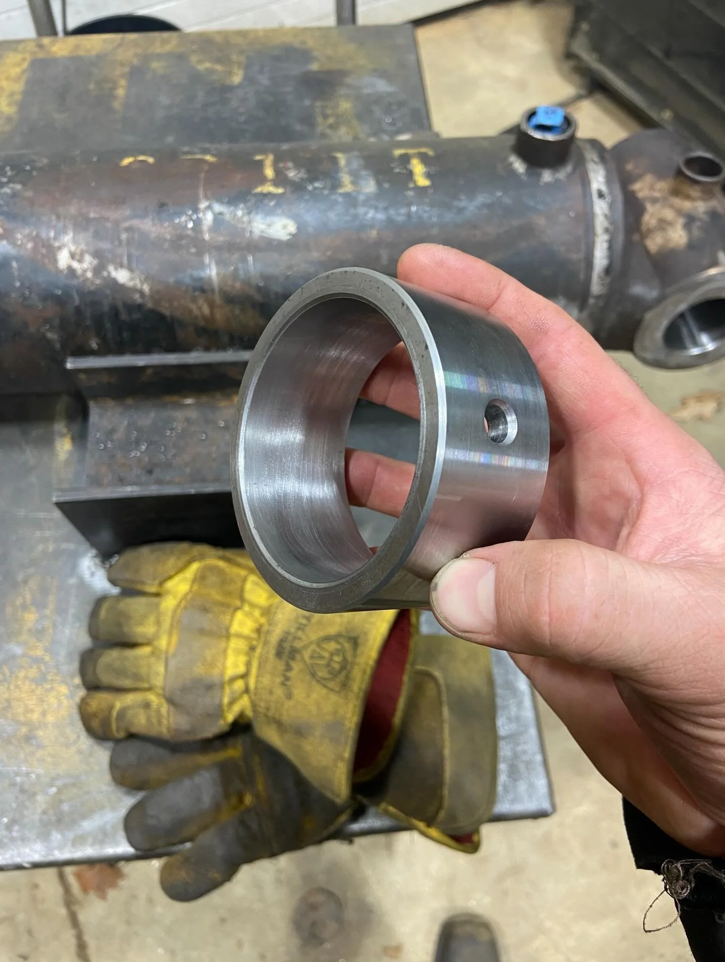 Custom bushing for a customer. Not bad for an okay machinist. #metalfab #machining #heavyequipment