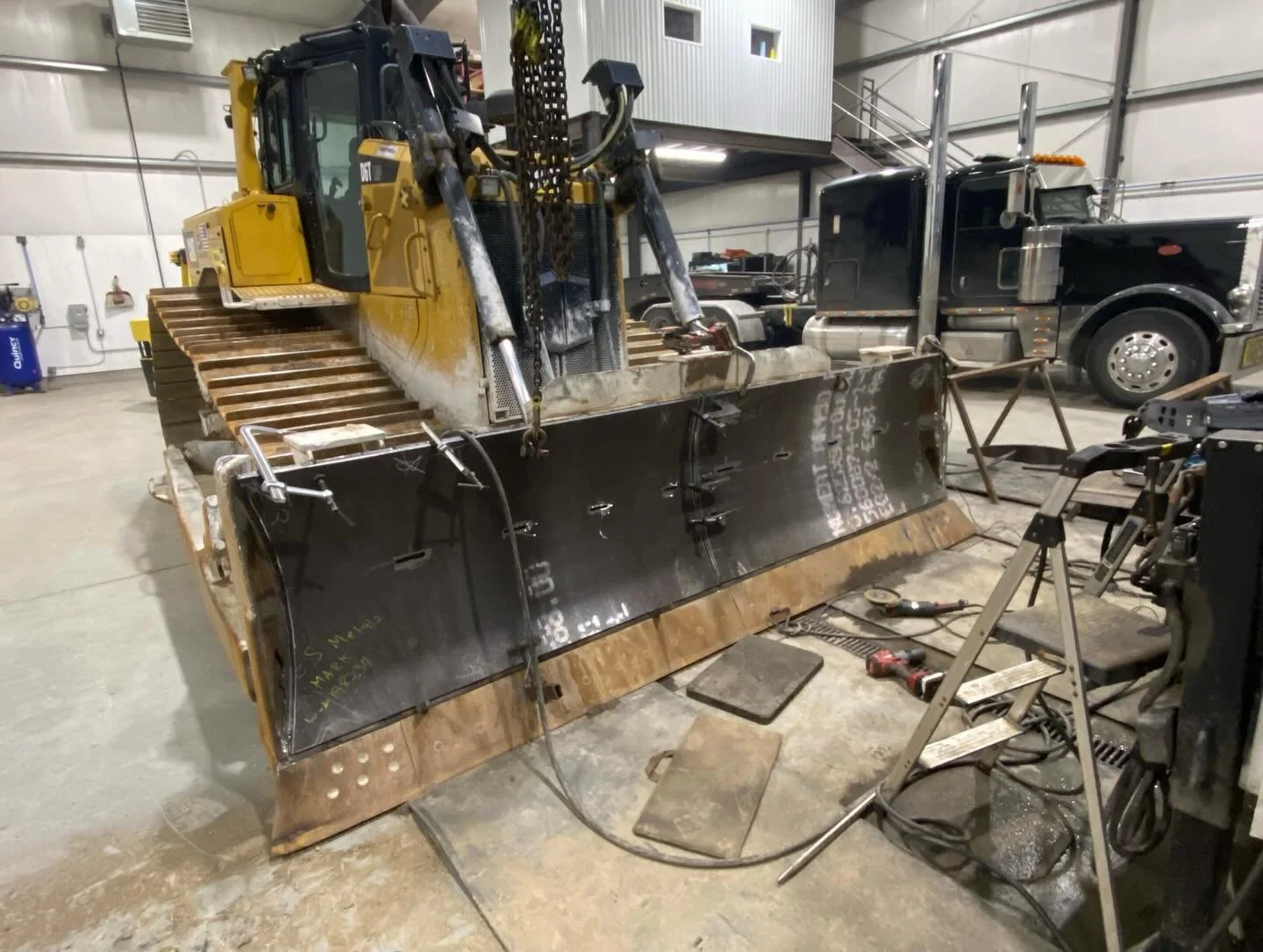 Reskinning a D6 dozer blade with AR450. #weldingrepairservices #heavyequipment #fieldwork