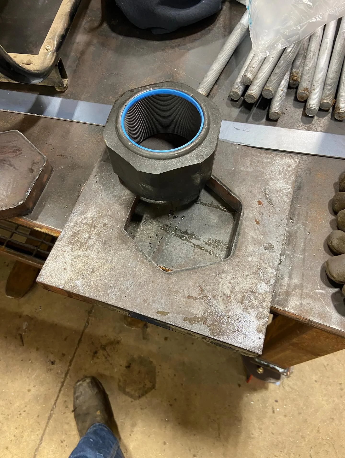 Some work from last week. Made a run of forklift dunnage racks for a customer, two different styles, both fit over the counter weight. Also a rush job came in to draw up and cut a 1&rdquo; nut plate for my customers hydraulic ratchet table. Nut turne