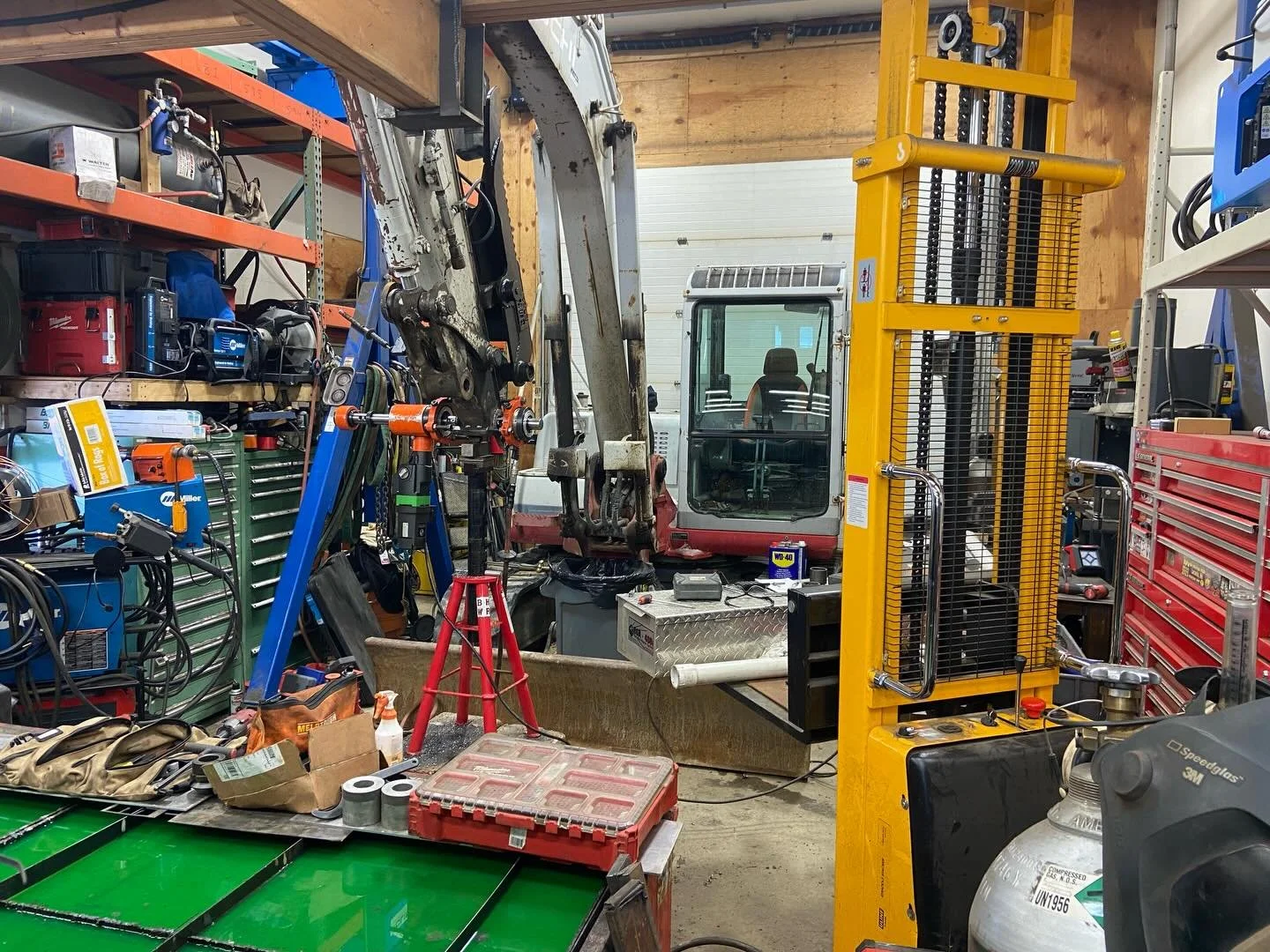 Tight fit today. #lineboring #weldingrepairs #weldingrepair #machining #shopwork