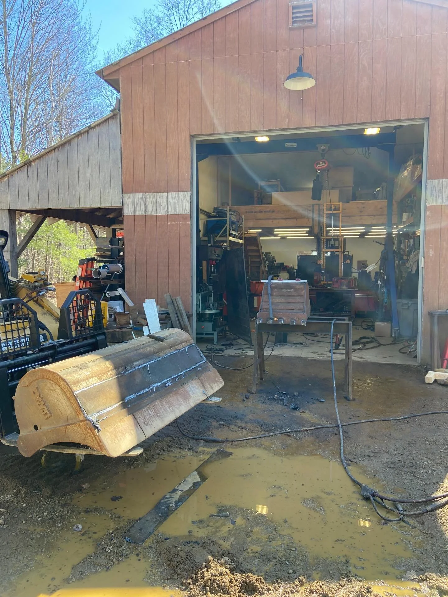 Some bucket work. Partial rebuild and heat straightening/ new wear bar. #weldingrepairservices #weldingrepair #welder #shop work #millerwelders