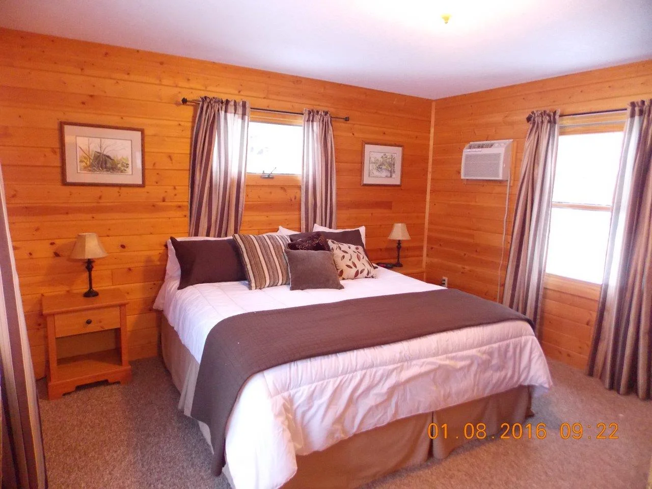 Cabin 12 Lost Lake Lodge