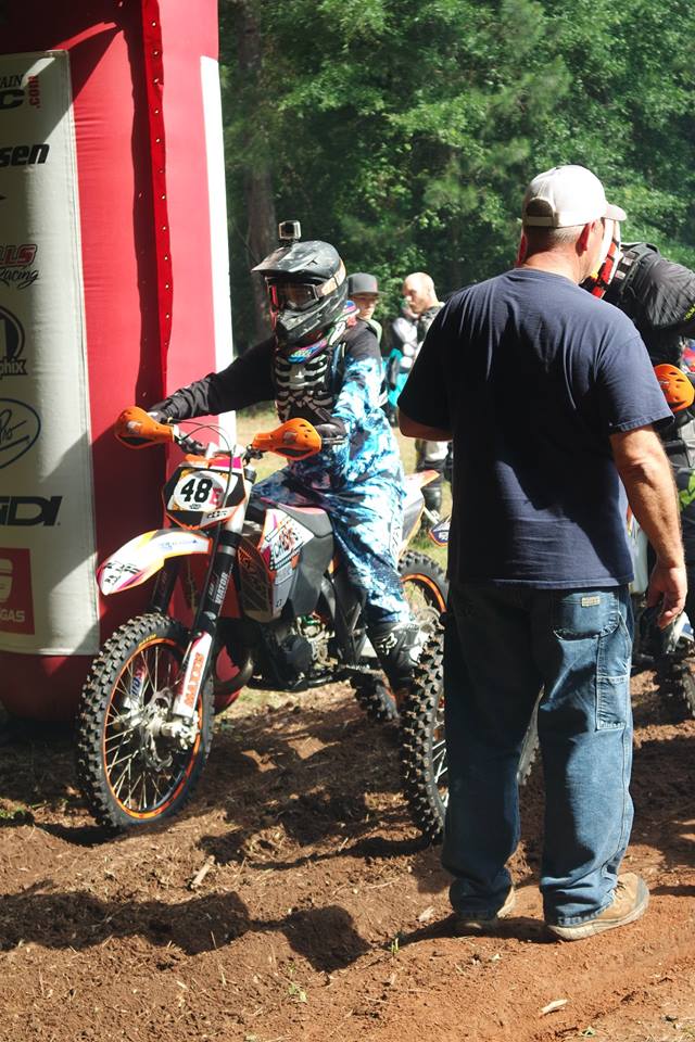 Jessica on the Starting line of a National Enduro a Few years ago.