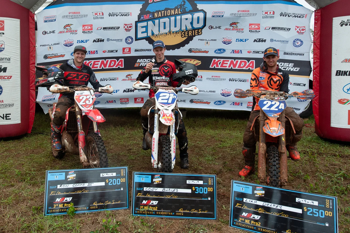 pro2-podium-cherokee-012.jpg