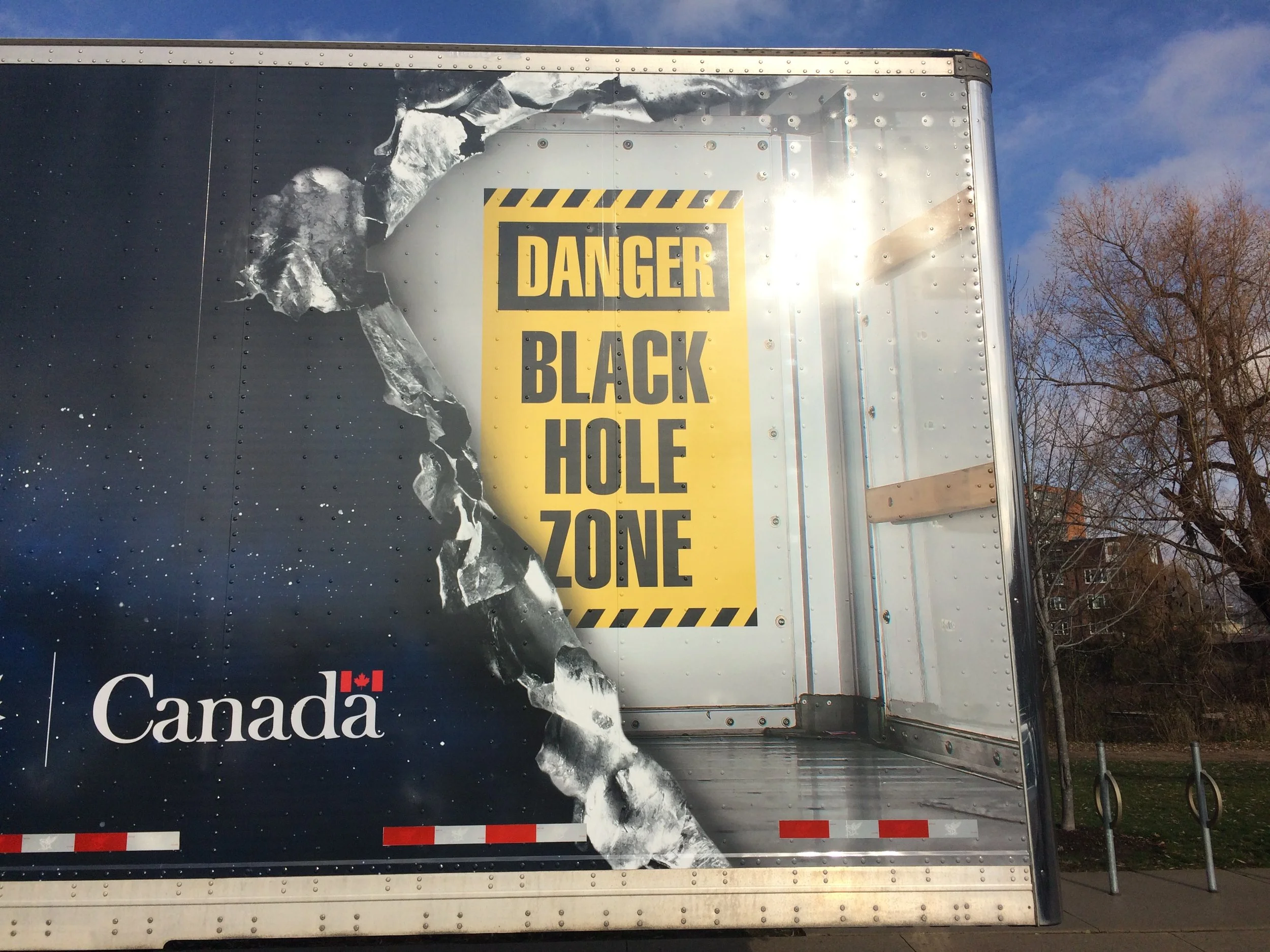 POWER OF IDEAS TRAILER 02.JPG