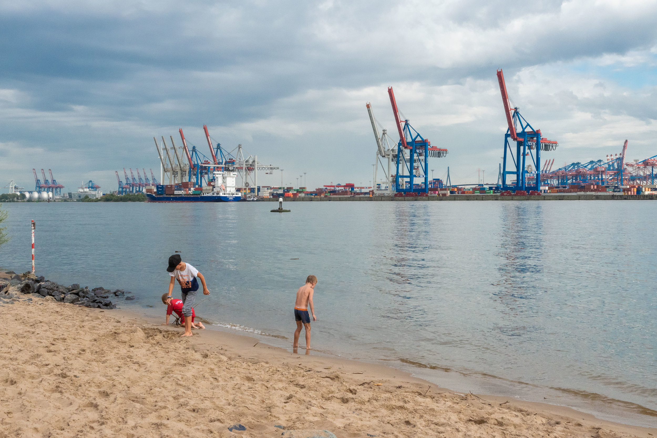The river Elbe, the beach and the harbor.