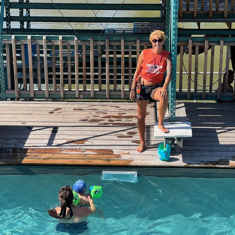 FLOW-2022_selection_c-POOL-IS-COOL - 236 von 320.jpeg