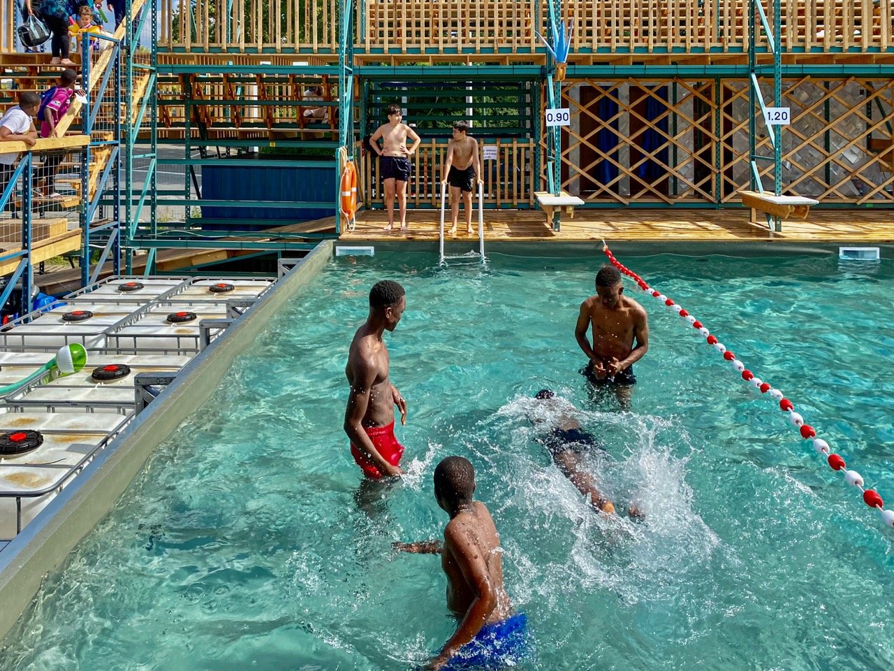 Groß (123_PIC_PROJECT_20210709_FLOW_press_c-POOL-IS-COOL_a_005).jpeg