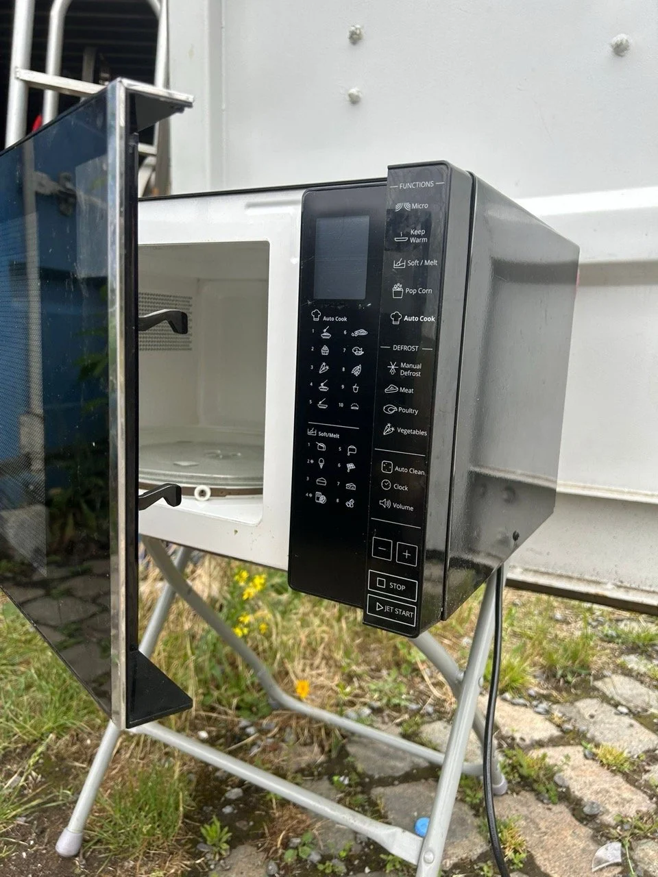 Groß (WhatsApp Image 2025-06-26 at 12.46.18 (2)).jpeg