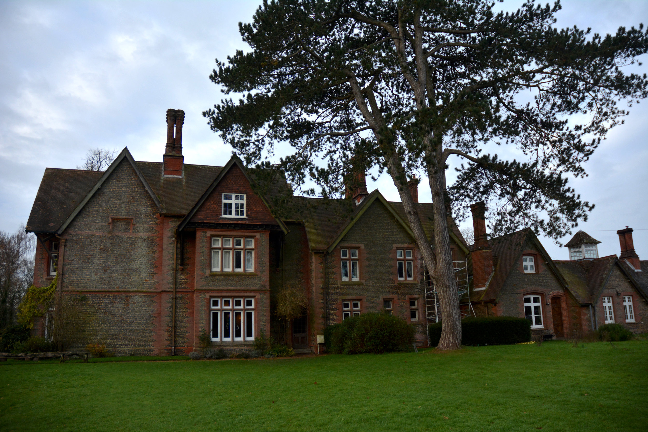 117 The Other Side—L'Abri, Where Ryan Demilitarized