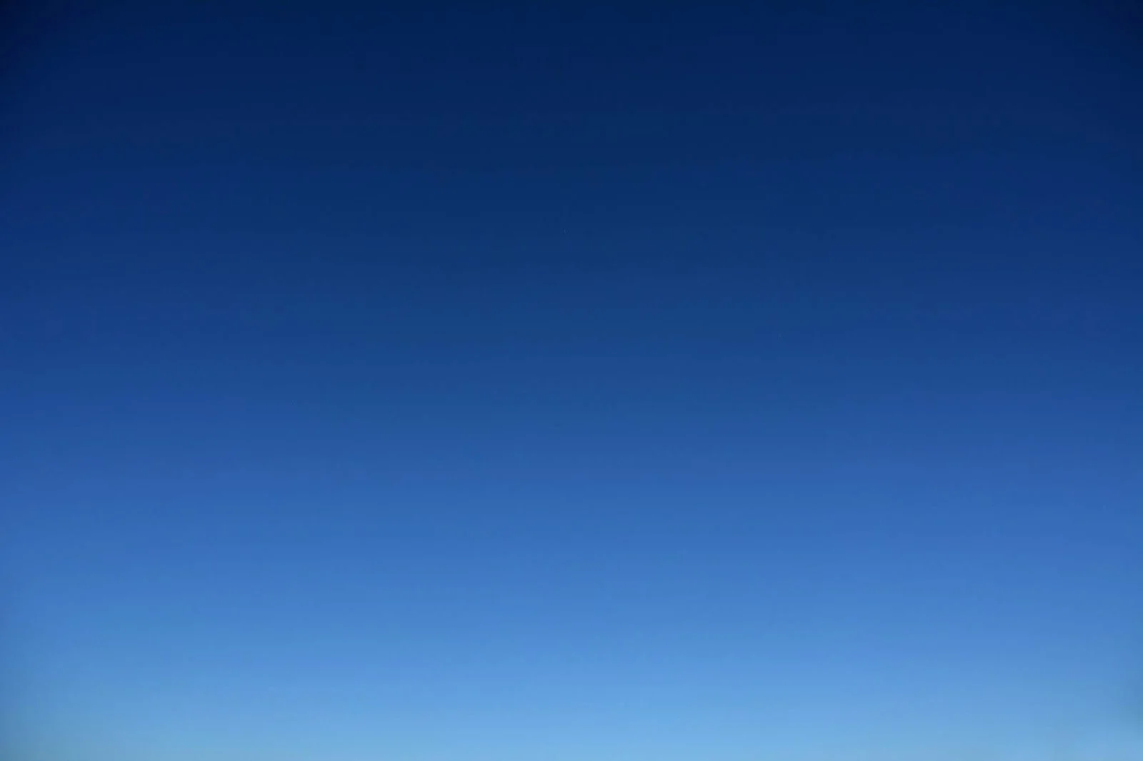 121 A Listening Blue—Arles, Where Vincent Dreamed of Japan