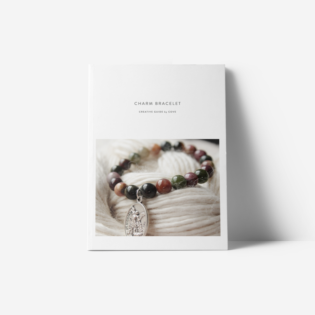charm-bracelet-mockup---cover-alt..png