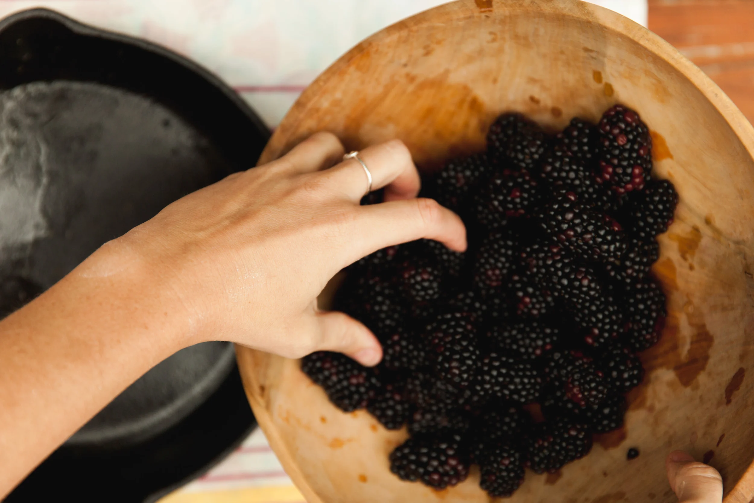 Blackberry Ginger Cobbler