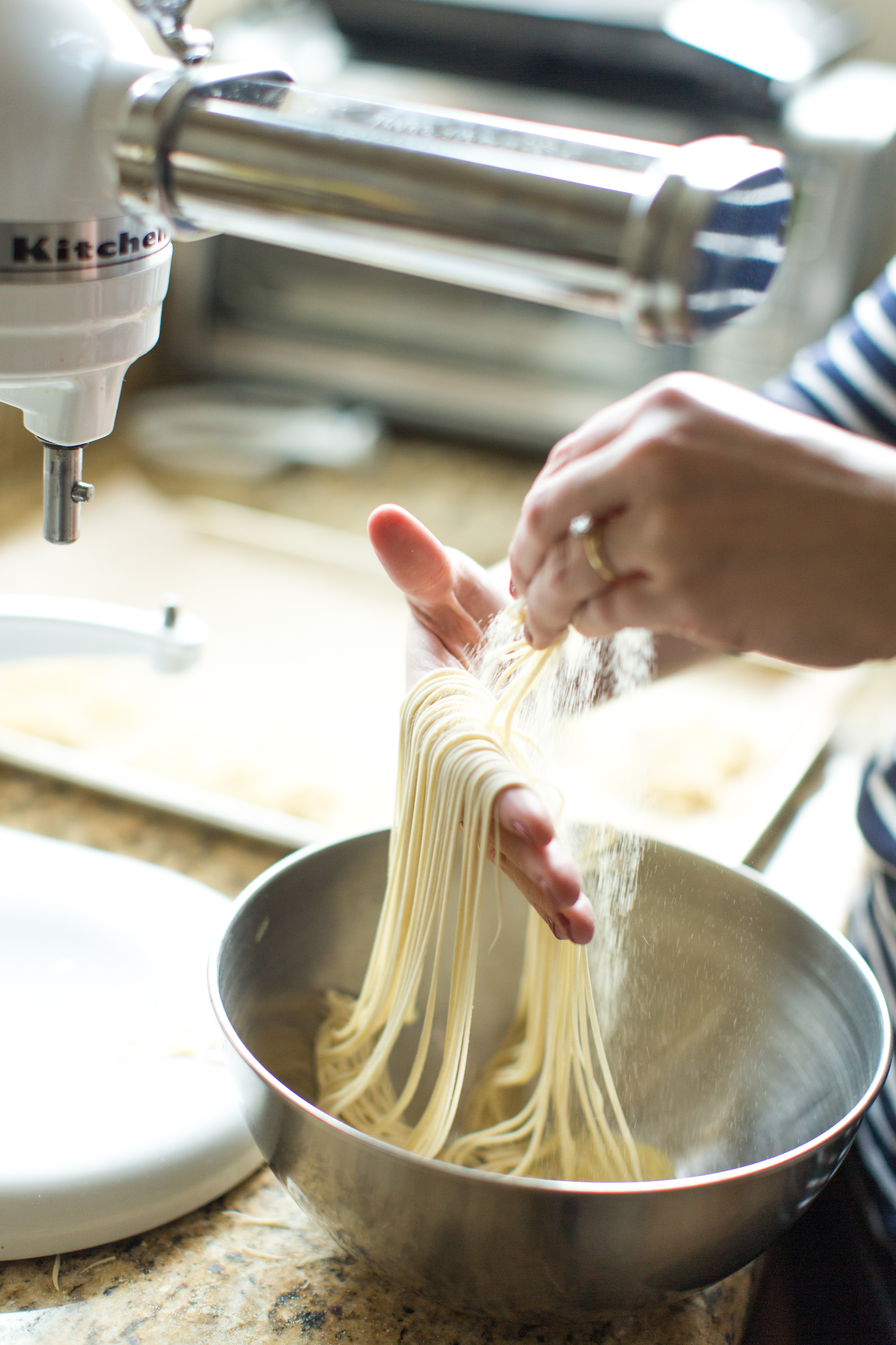 coating ramen noodles in corn flour