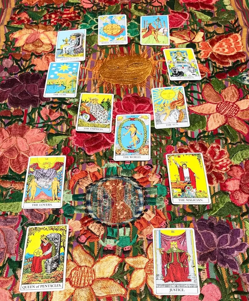 LEARN THE MAGIC OF THE CARDS