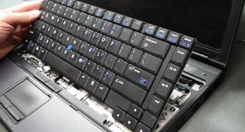 C9CE9EB7-C245-4D99-82A4-3ADEF13F37B5