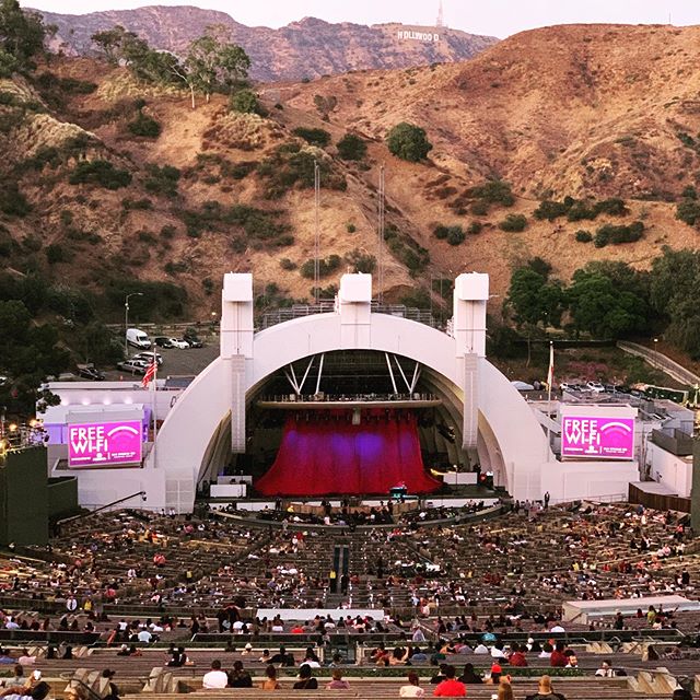 So special to be here tonight with @therealmaryjblige

#showtime #playbackmixer #audio #hollywood #sunsetvibes