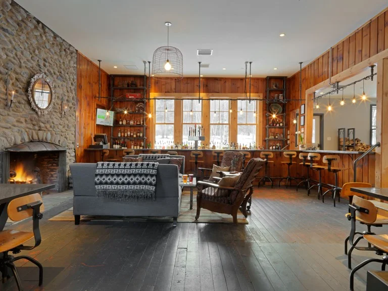 Pub at Mad River Barn Design by Joanne Palmisano Susan Teare Photography.jpg