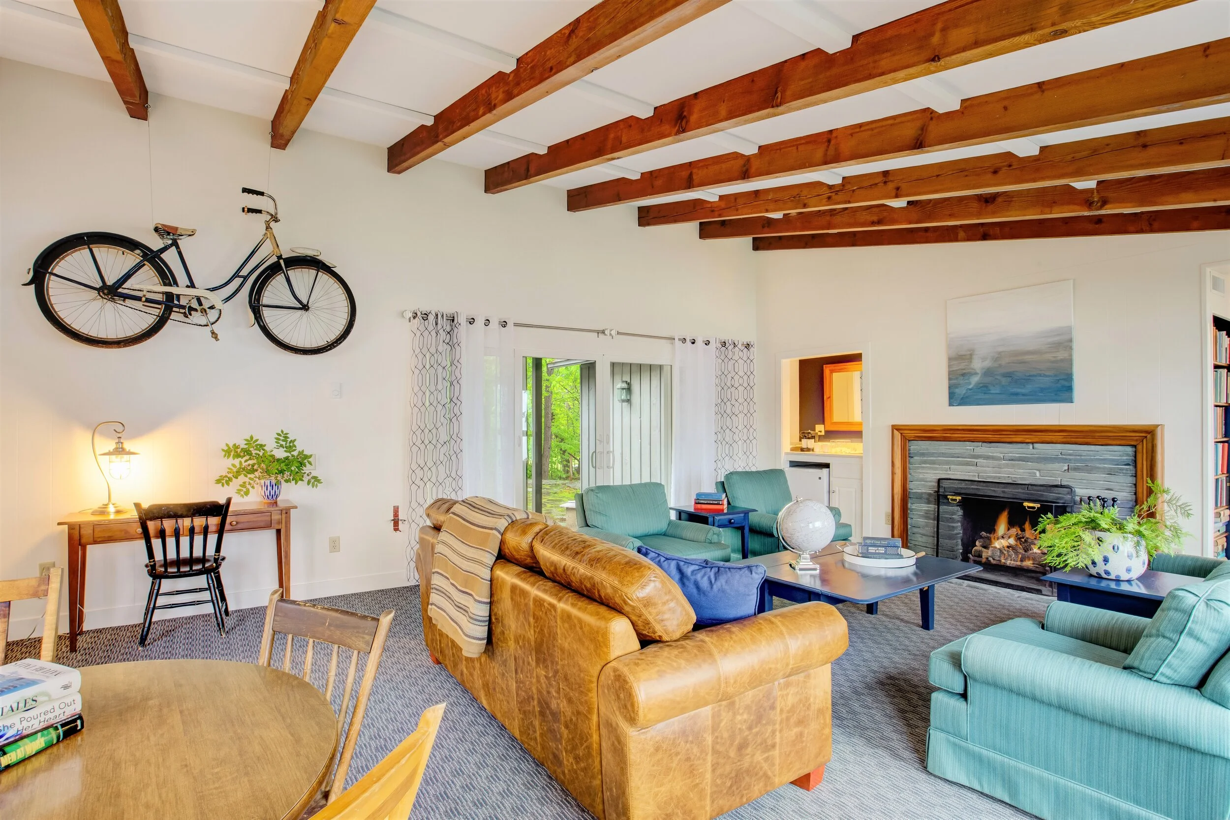 3_Joanne_Palmisano_Interior_Design_Hospitality_Resort_BasinHarbor_Cottage_Living Room_PROJECT_3_cottage.jpg