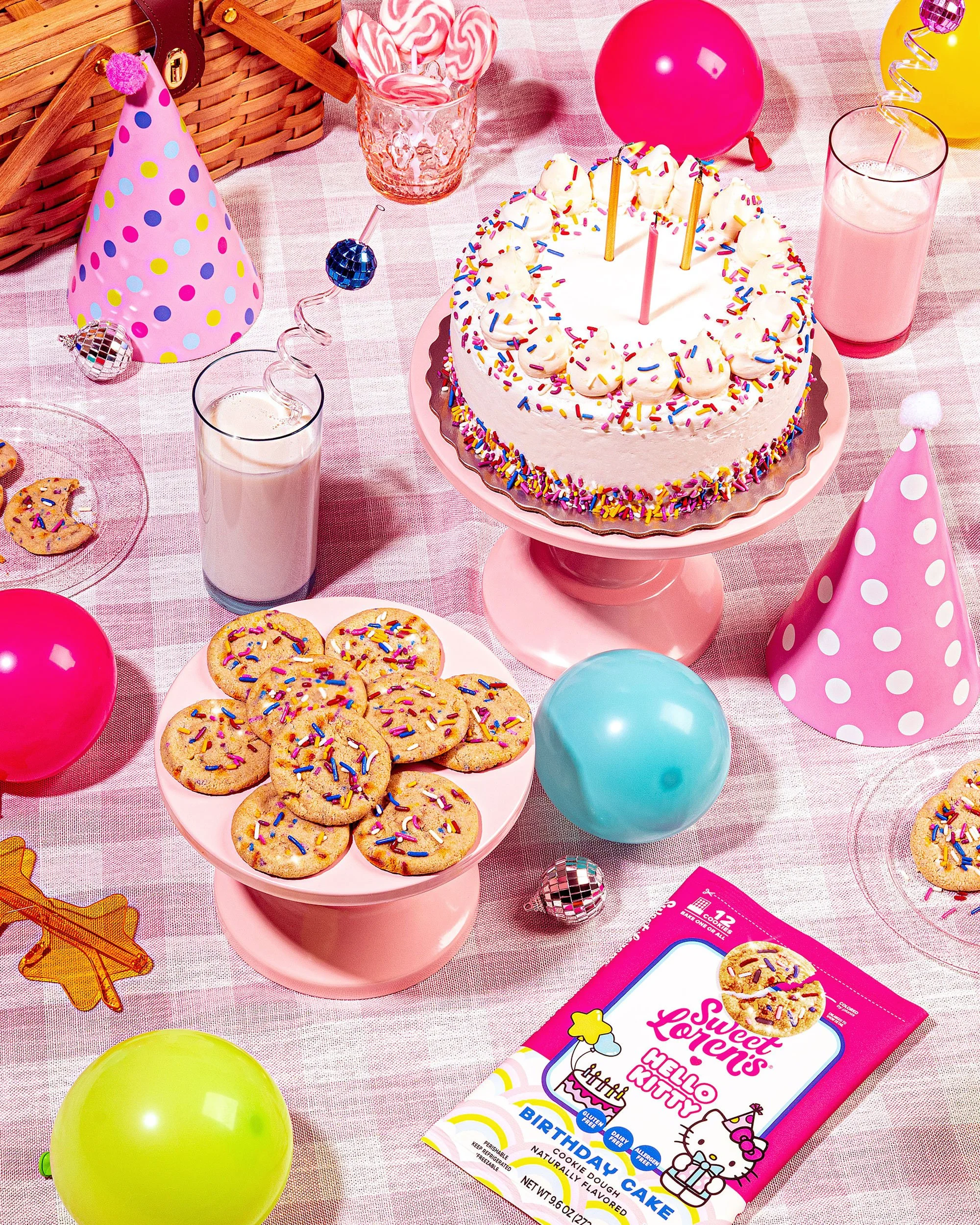 sweet-lorens-x-hello-kitty-4x5-005.jpg