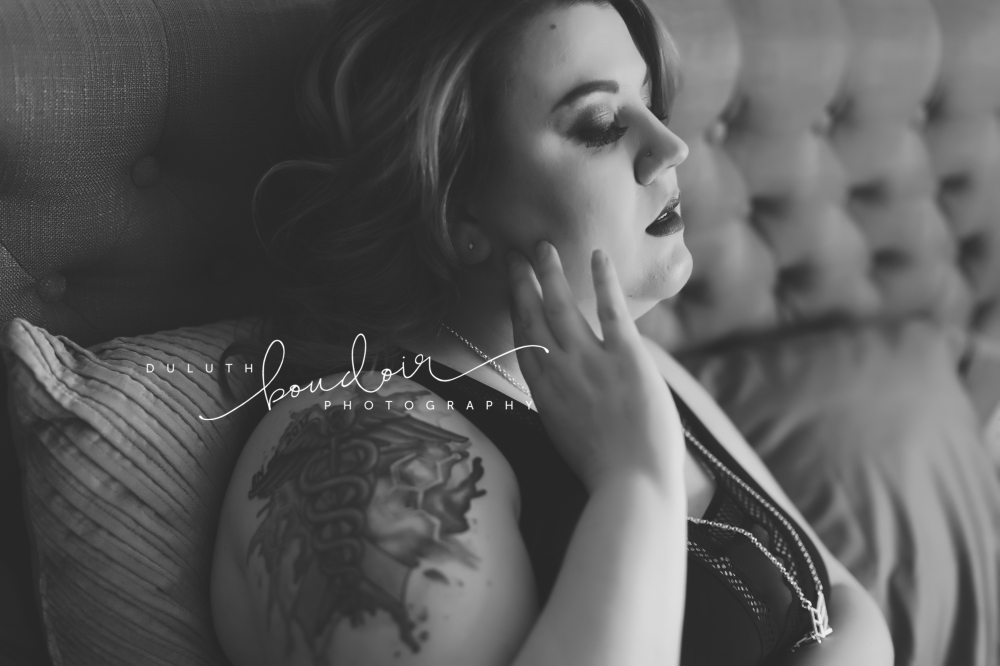 When You Let Out Your Inner Badass | Duluth Boudoir Interview With Rachel — Mad Chicken Studio Boudoir #duluthboudoirphotography #duluthboudoir #madchickenstudio #madchickenstudioboudoir