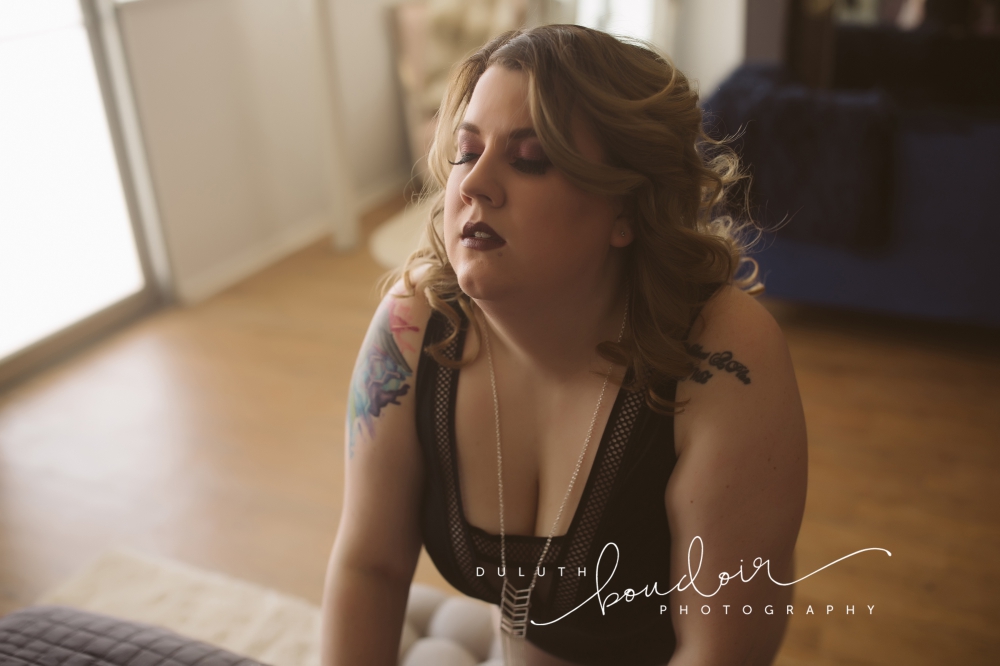 When You Let Out Your Inner Badass | Duluth Boudoir Interview With Rachel — Mad Chicken Studio Boudoir #duluthboudoirphotography #duluthboudoir #madchickenstudio #madchickenstudioboudoir
