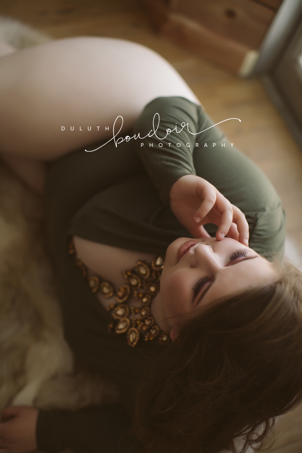 Duluth Boudoir Photography by Mad Chicken Studio || Boudoir Photography || Duluth Boudoir #duluthboudoirphotography #duluthboudoir #madchickenstudio #madchickenstudioboudoir