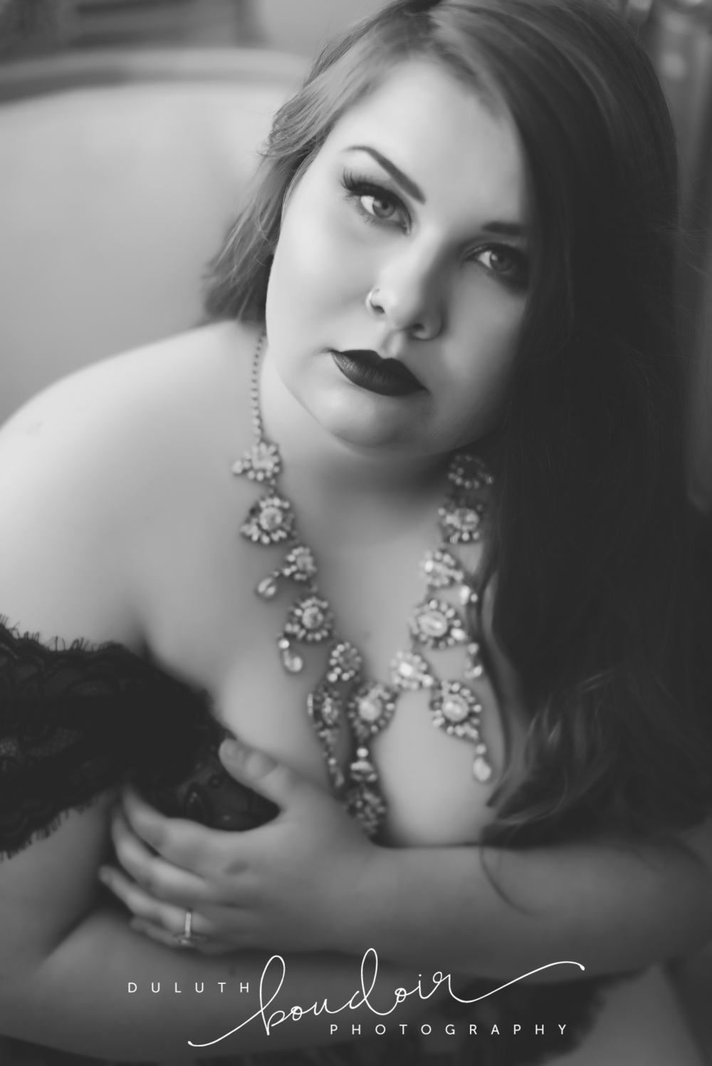 Duluth Boudoir Photography by Mad Chicken Studio || Boudoir Photography || Duluth Boudoir #duluthboudoirphotography #duluthboudoir #madchickenstudio #madchickenstudioboudoir