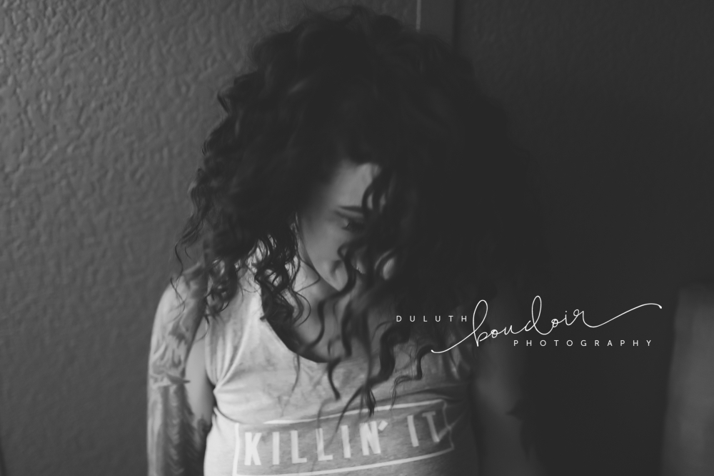 Session at Duluth Boudoir Photography by Mad Chicken Studio #duluthboudoirphotography #madchickenstudio #madchickenstudioboudoir #duluthboudoir