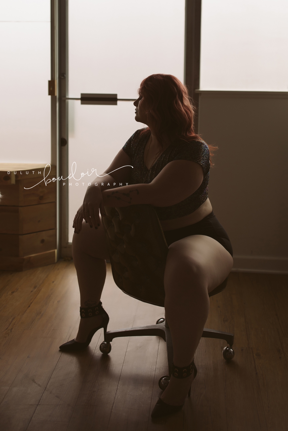 Session at Duluth Boudoir Photography by Mad Chicken Studio #duluthboudoirphotography #madchickenstudio #madchickenstudioboudoir #duluthboudoir