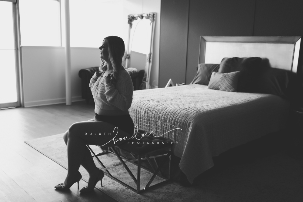 Session at Duluth Boudoir Photography by Mad Chicken Studio #duluthboudoirphotography #madchickenstudio #madchickenstudioboudoir #duluthboudoir