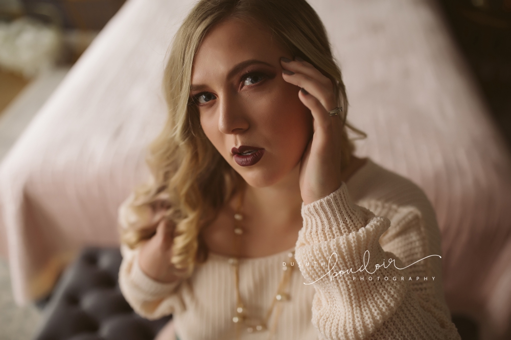 Session at Duluth Boudoir Photography by Mad Chicken Studio #duluthboudoirphotography #madchickenstudio #madchickenstudioboudoir #duluthboudoir