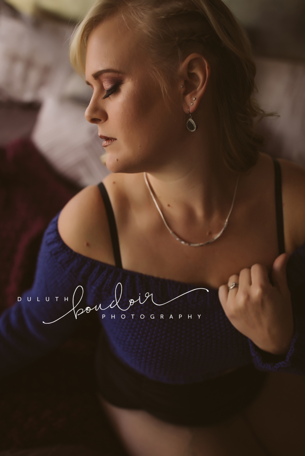 Session at Duluth Boudoir Photography by Mad Chicken Studio #duluthboudoirphotography #madchickenstudio #madchickenstudioboudoir #duluthboudoir