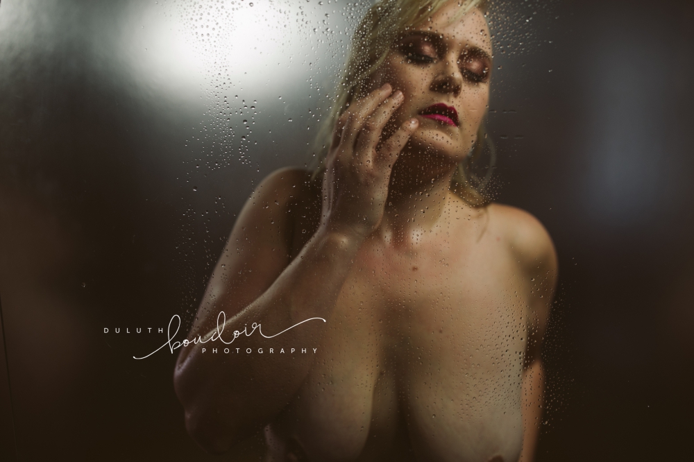 Session at Duluth Boudoir Photography by Mad Chicken Studio #duluthboudoirphotography #madchickenstudio #madchickenstudioboudoir #duluthboudoir