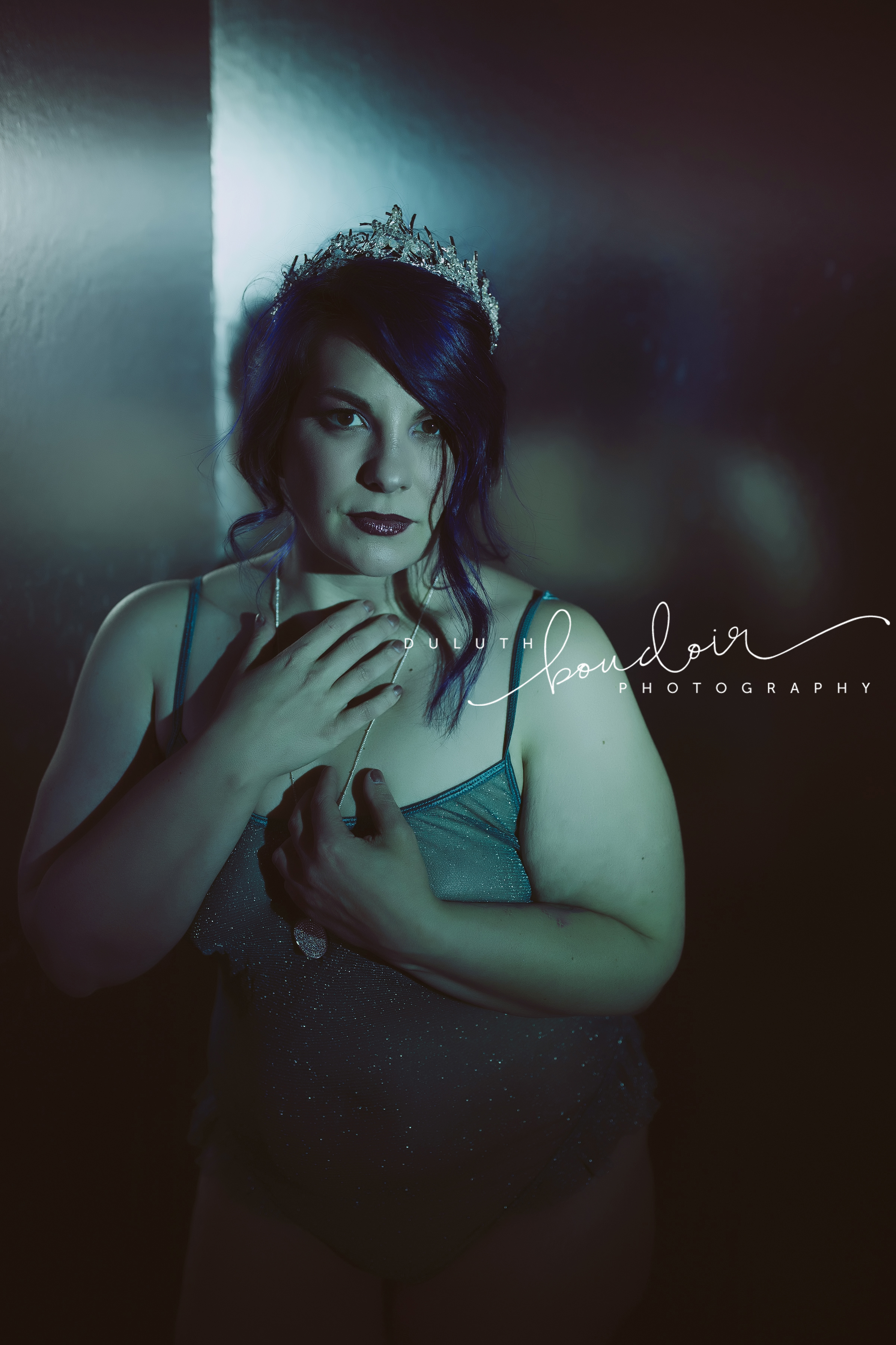 Session at Duluth Boudoir Photography by Mad Chicken Studio #duluthboudoirphotography #madchickenstudio #madchickenstudioboudoir #duluthboudoir