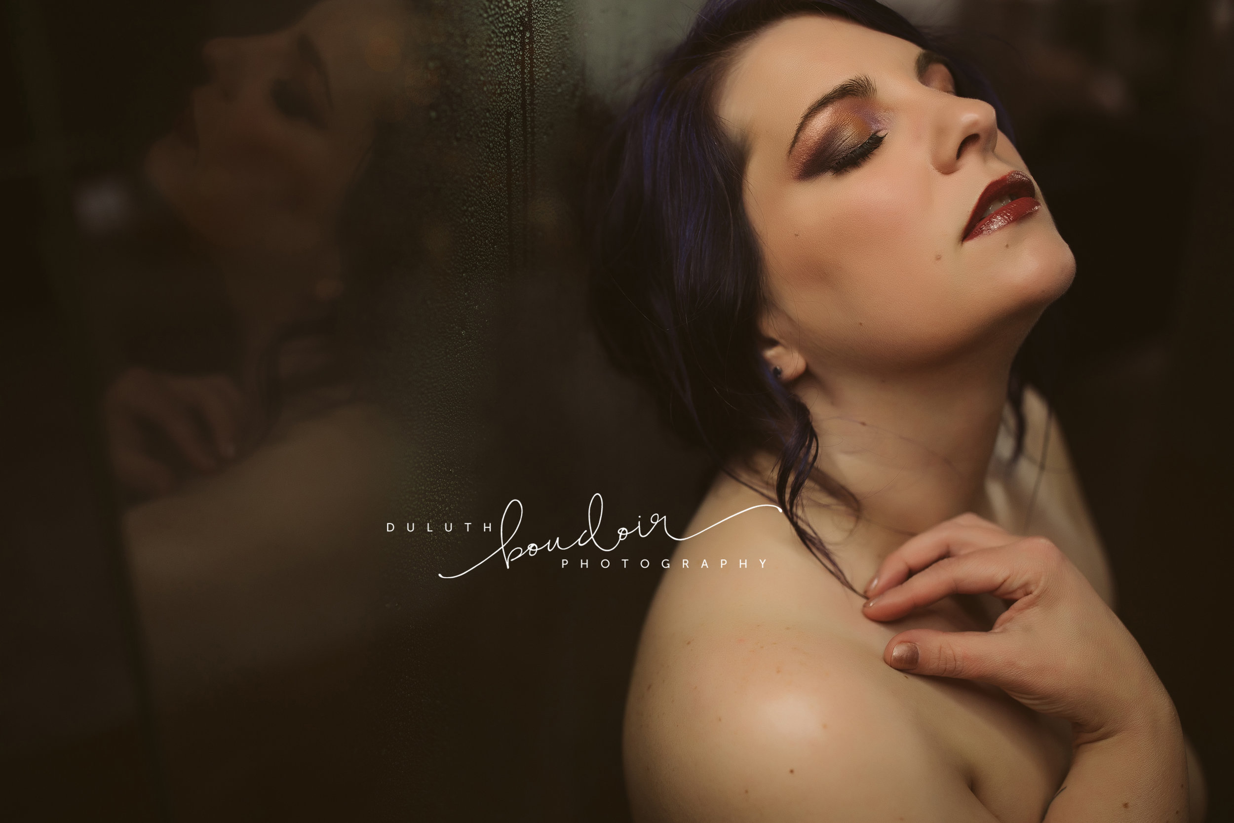 Session at Duluth Boudoir Photography by Mad Chicken Studio #duluthboudoirphotography #madchickenstudio #madchickenstudioboudoir #duluthboudoir