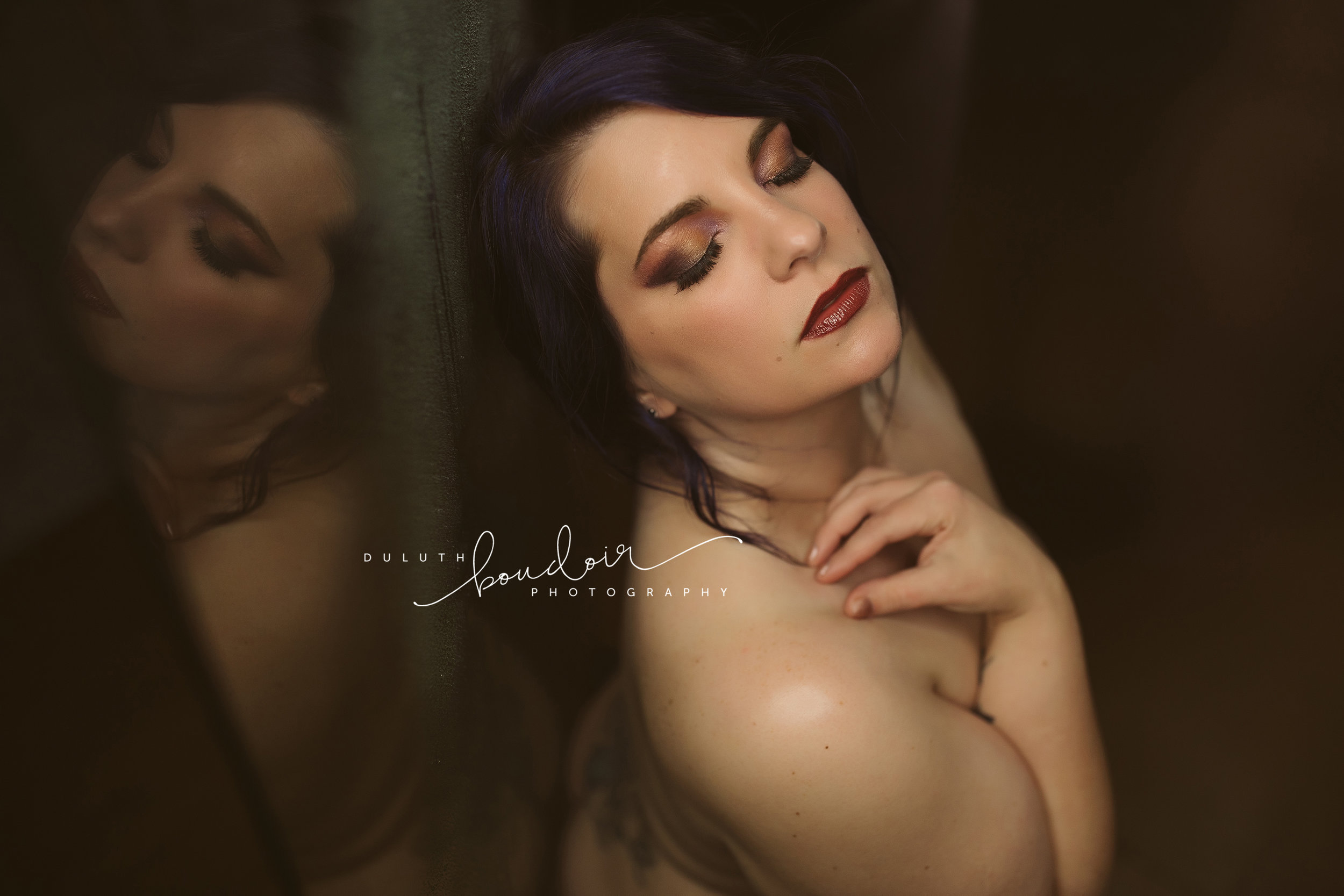 Session at Duluth Boudoir Photography by Mad Chicken Studio #duluthboudoirphotography #madchickenstudio #madchickenstudioboudoir #duluthboudoir