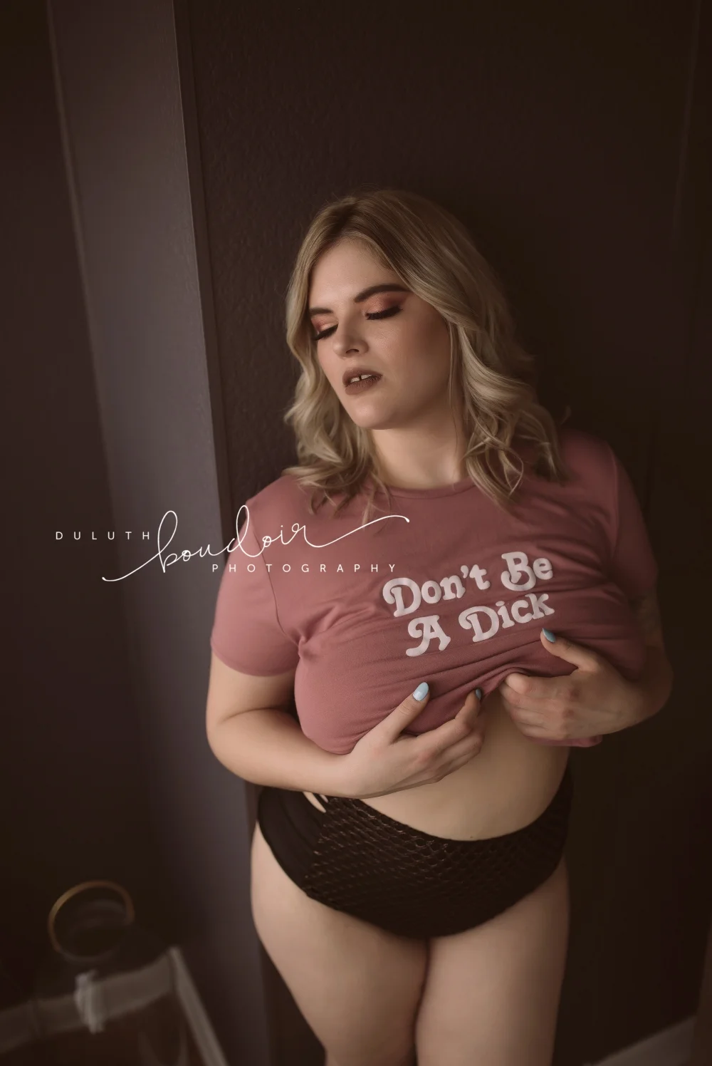 Duluth Boudoir Interview with the one and only GRACE — Mad Chicken Studio Boudoir #duluthboudoir #duluthboudoirphotography #madchickenstudio #madchickenstudioboudoir #boudoirphotography