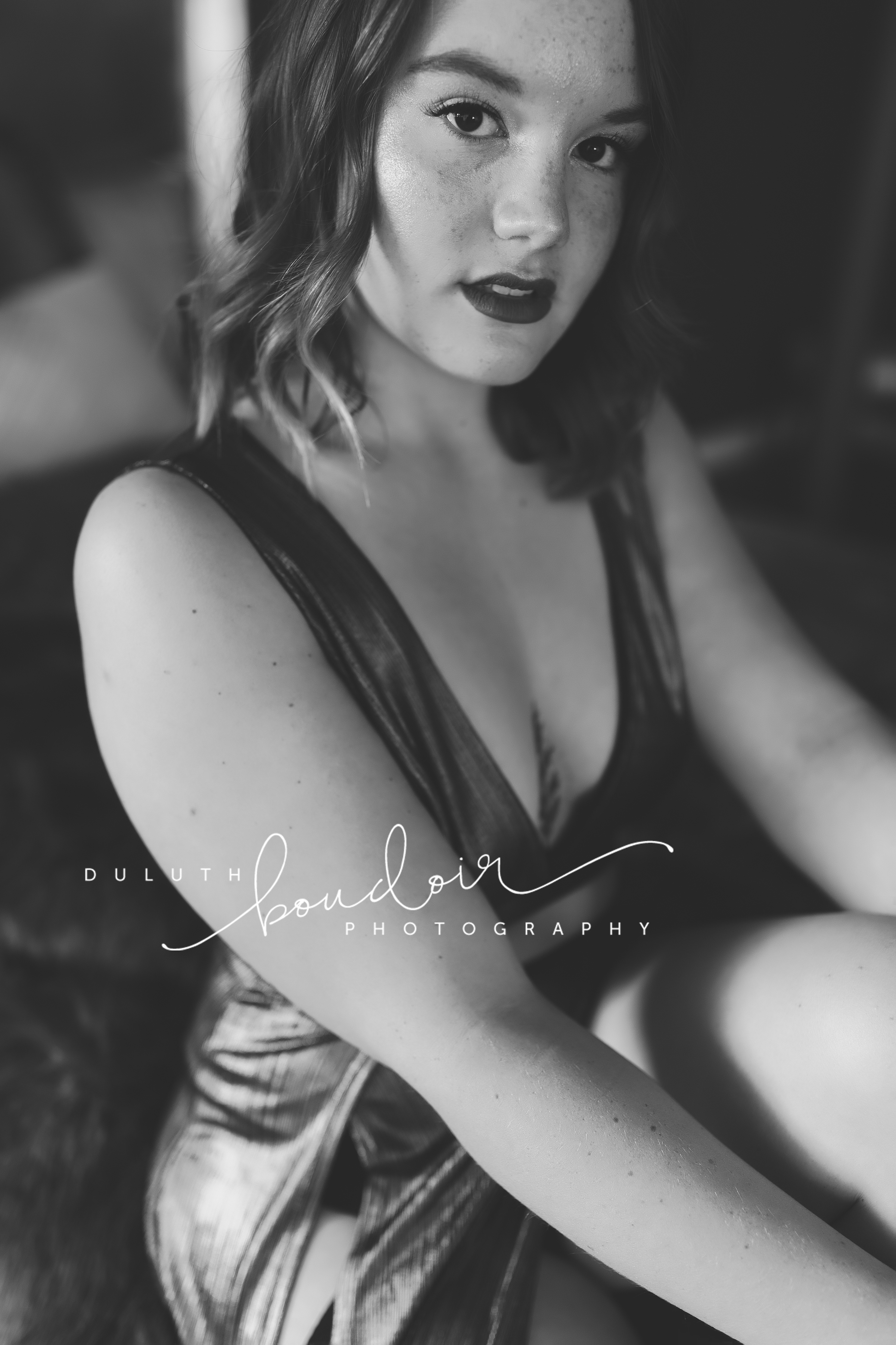 Session at Duluth Boudoir Photography by Mad Chicken Studio #duluthboudoirphotography #madchickenstudio #madchickenstudioboudoir #duluthboudoir