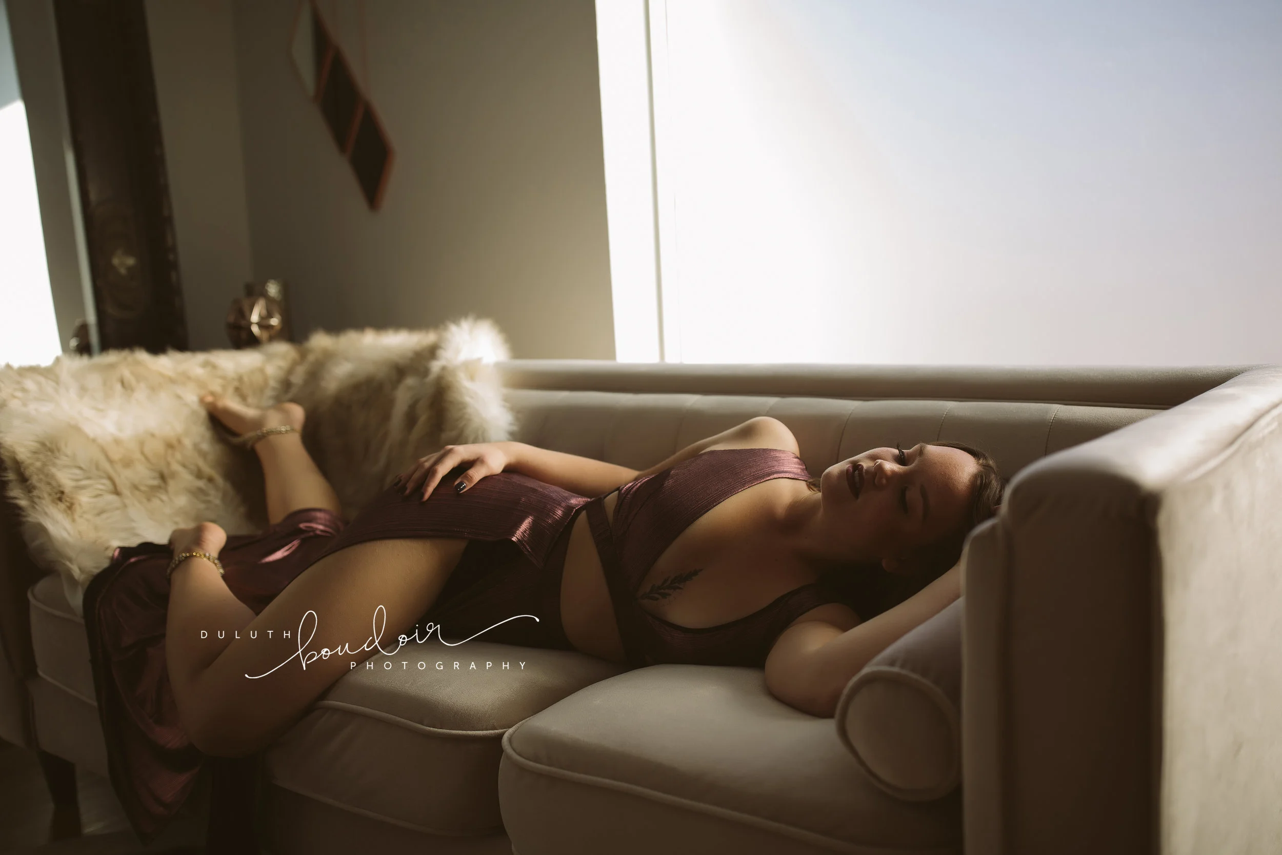 Session at Duluth Boudoir Photography by Mad Chicken Studio #duluthboudoirphotography #madchickenstudio #madchickenstudioboudoir #duluthboudoir