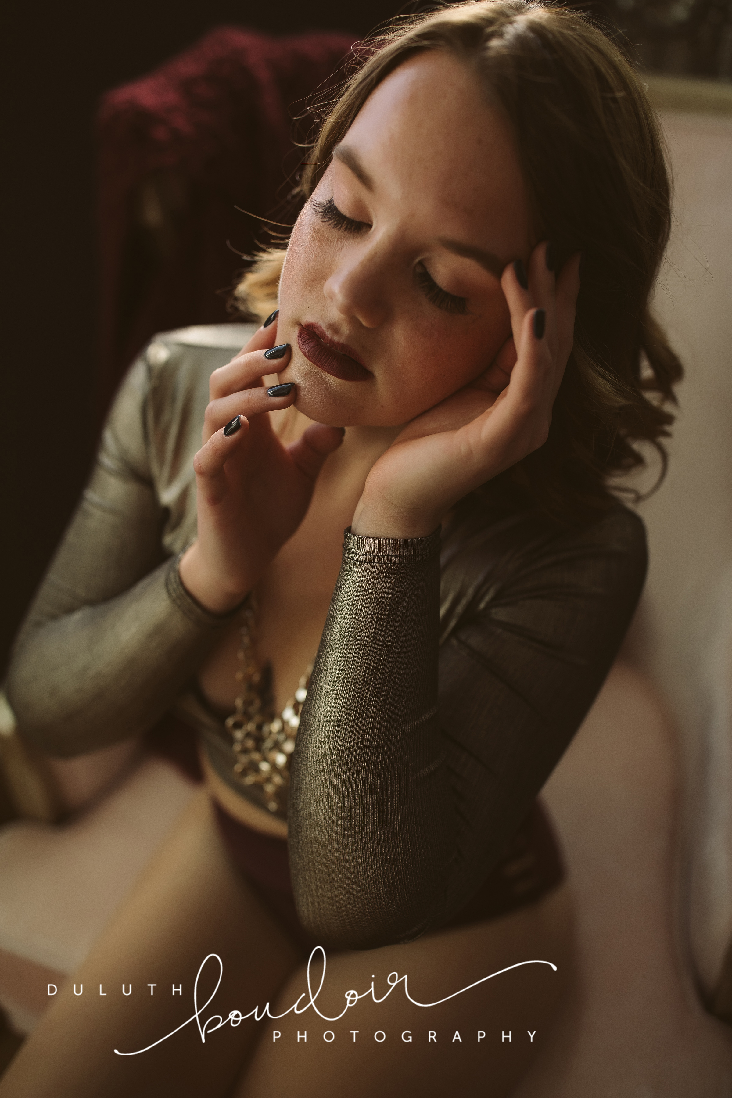 Session at Duluth Boudoir Photography by Mad Chicken Studio #duluthboudoirphotography #madchickenstudio #madchickenstudioboudoir #duluthboudoir