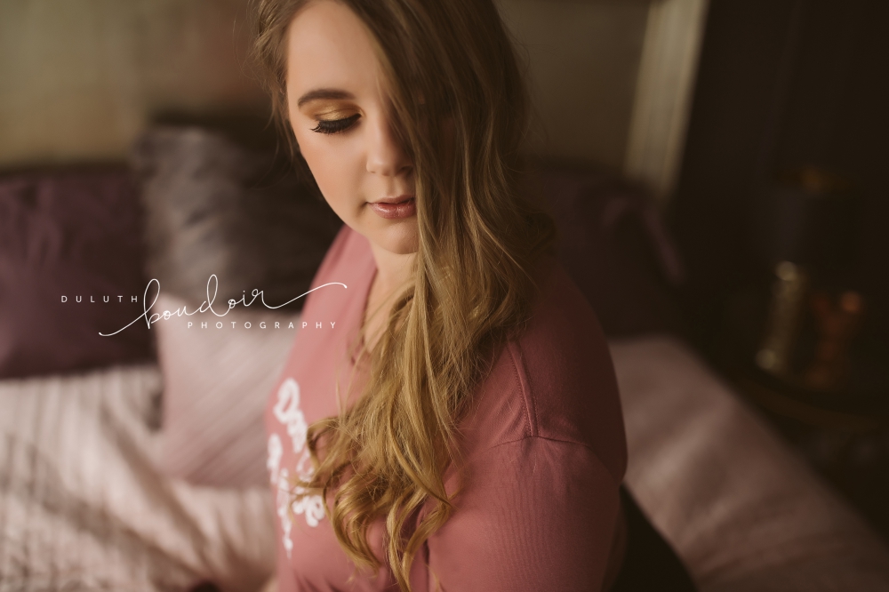 Amy session experience with Duluth Boudoir Photography by Mad Chicken Studio #duluthboudoirphotography #duluthboudoir #madchickenstudio #madchickenstudioboudoir #boudoirphotography
