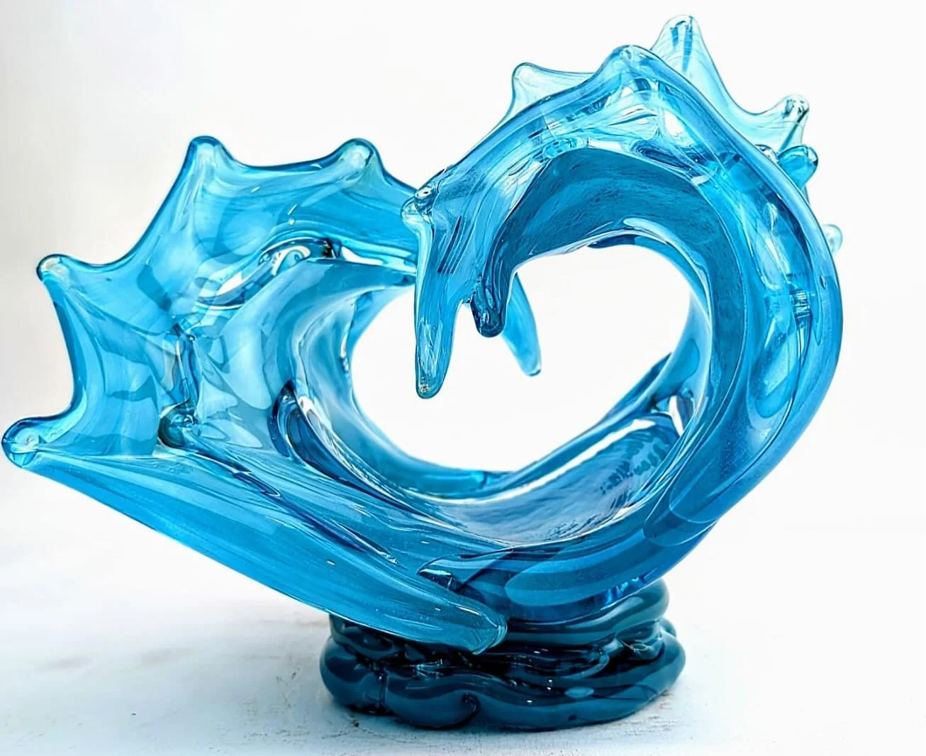 ~ Luminescent Waterdance ~
ππ©΅ π